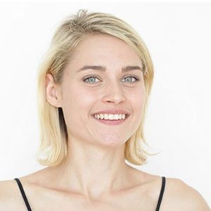 Meet your Posher, Cassandra